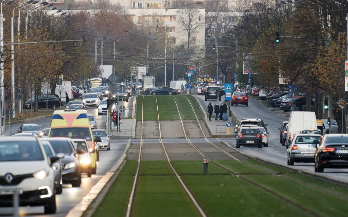 ACE-Verkehrslagebericht für das Wochenende 02.10. – 05.10.2025 Tag der Deutschen Einheit: Langes Wochenende, lange Staus