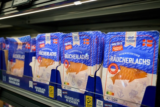ALDI senkt Lachs-Preise dauerhaft Festtagsklassiker pünktlich zur Weihnachtszeit günstiger