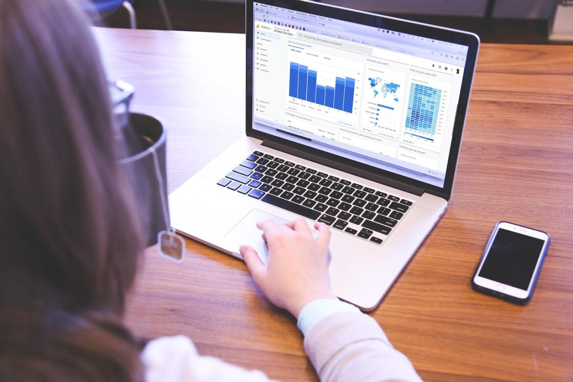 Localyzer launcht Ctrl+A: KI-gesteuertes All-in-One-Tool macht Online-Marketing für kleine Unternehmen so einfach wie nie zuvor