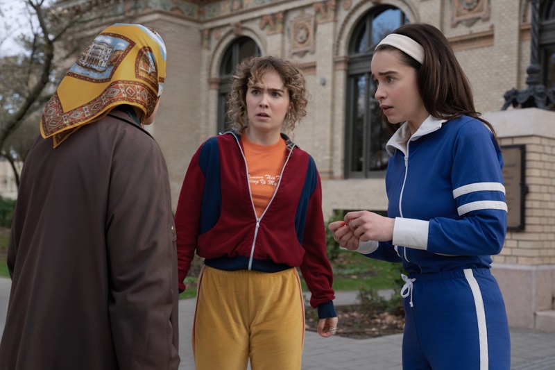 Spionage-Thriller „PONIES“ mit Emilia Clarke und Haley Lu Richardson startet am 16. Januar auf Sky und WOW
