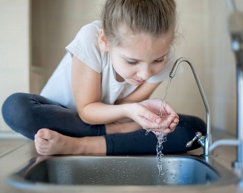 Hart, aber herzlich: Kalk im Trinkwasser