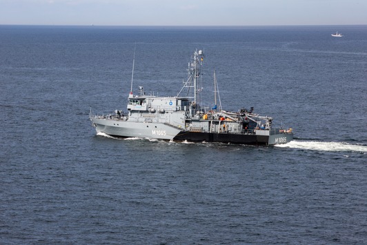 Die Welt ein kleines Stückchen sicherer gemacht- Minenjagdboot „Dillingen“ kehrt aus NATO-Einsatz zurück