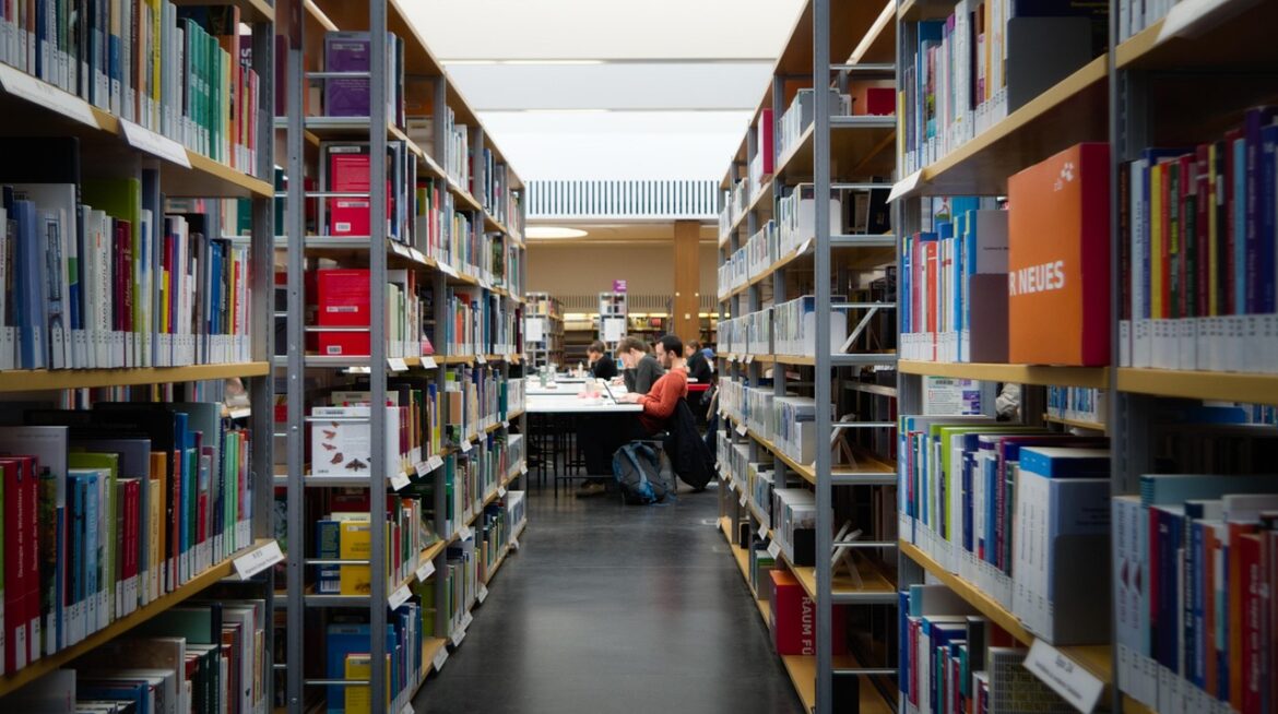 Stadt Bochum: KI-Dialog in der Zentralbücherei