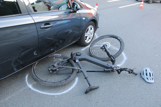 Hagen: Radfahrerin bei Zusammenstoß mit Auto schwer verletzt