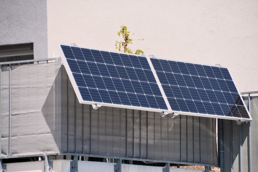 Steckersolar – Sonne rein, Mythen raus