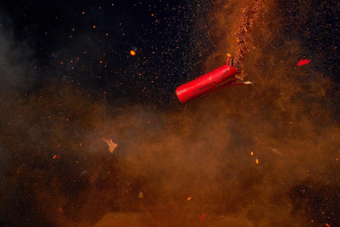 Friedliches und böllerfreies Silvester: Deutsche Umwelthilfe und Hansestadt Lüneburg zeigen mit spektakulärer Drohnenshow Alternative zu Feuerwerk