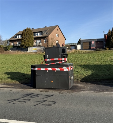 Ennepe-Ruhr-Kreis: Brandanschlag setzt Blitzanhänger außer Gefecht