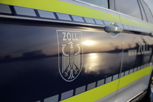 Hauptzollamt Aachen und Zollämter in Aachen Charlottenburger Allee, Düren und Heinsberg: Abweichende Öffnungszeiten und Erreichbarkeiten an den Karnevalstagen
