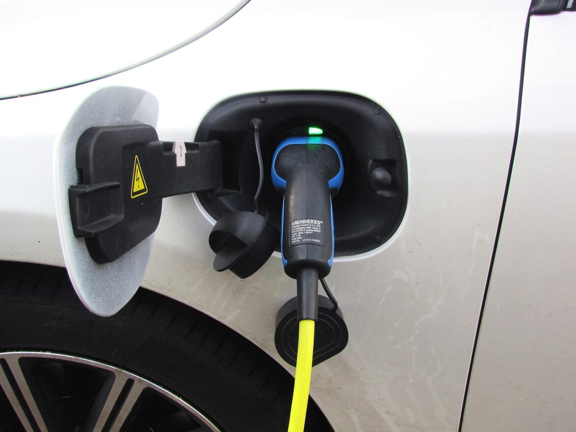Deutsche Umwelthilfe zu reaktivierten Kaufprämien für E-Autos und klimaschädliche Plug-In-Hybride: „Milliardenschweres Geschenk für die Autohersteller“