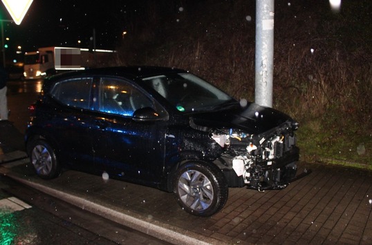 Hagen: Ein Leichtverletzter nach Verkehrsunfall in Wehringhausen