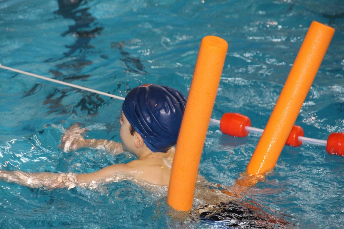 WDR-Umfrage zu Anfänger-Schwimmkursen: Mehr als 40% der Vereine geben Wartezeiten von mehr als einem Jahr an