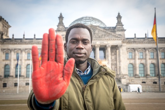 Ex-Kindersoldat appelliert an die Bundesregierung: „Lassen Sie diese Kinder nicht allein!“