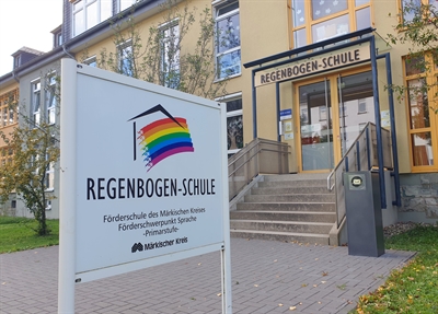 Märkischer Kreis: Von Feuerwehr-Service-Zentrum über Berufskollegs bis Förderschulen: Gute Nachrichten im Bauausschuss