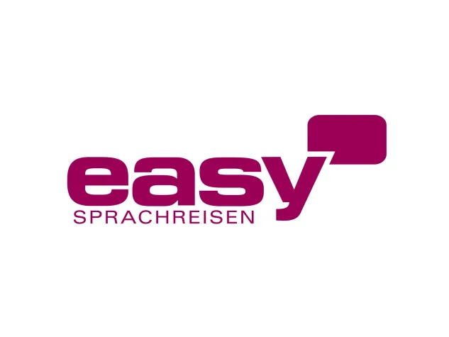 easy Sprachreisen bietet Nike Euro Sports Hockey Camps an.