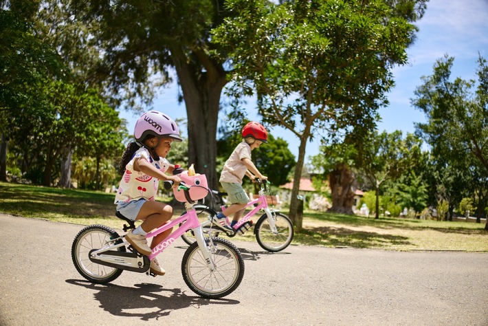 Stiftung Warentest-Sieger: woom GO als bestes Kinderfahrrad ausgezeichnet und startet in „powder pink“ ins nächste Abenteuer