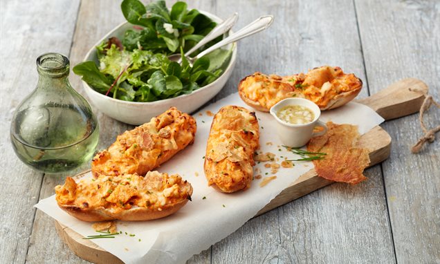 Überbackenes Hähnchen-Baguette