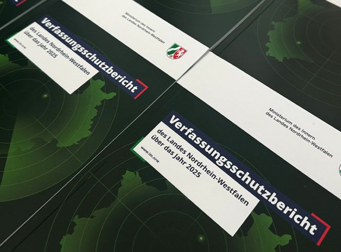 Verfassungsschutzbericht 2025: Extremistische Szenen wachsen, Künstliche Intelligenz setzt unsere Demokratie unter Druck