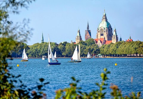 Unboxing Hannover
