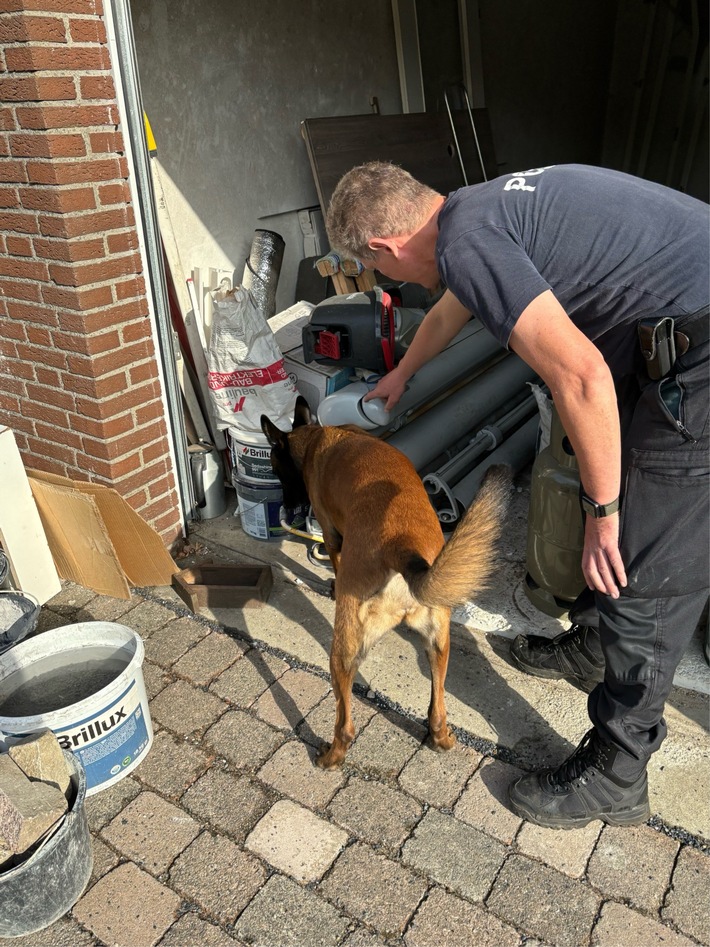 Baubranche: Durchsuchungen des Zolls mit über 100 Einsatzkräften im Kreis Steinfurt Verdacht auf Sozialversicherungsbetrug und Steuerhinterziehung in Höhe von mindestens 930.000 Euro