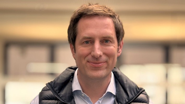 velia.net und niologic GmbH starten Partnerschaft für sichere KI im deutschen Mittelstand