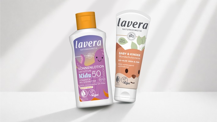40 Jahre ÖKO-TEST – Zwei lavera Naturkosmetik Produkte erhalten Note sehr gut Sonnenlotion Sensitiv Kids LSF 50 und Baby & Kinder Wundschutzcreme – Prüfschwerpunkt liegt auf Inhaltsstoffsicherheit