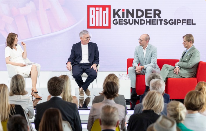 Bild-Kindergesundheitsgipfel: Lidl diskutiert mit Experten über die Ernährungsbildung Mit dem Medienprojekt „ZEIT für die Schule“ bringt Lidl bewusste Ernährung in die Klassenzimmer