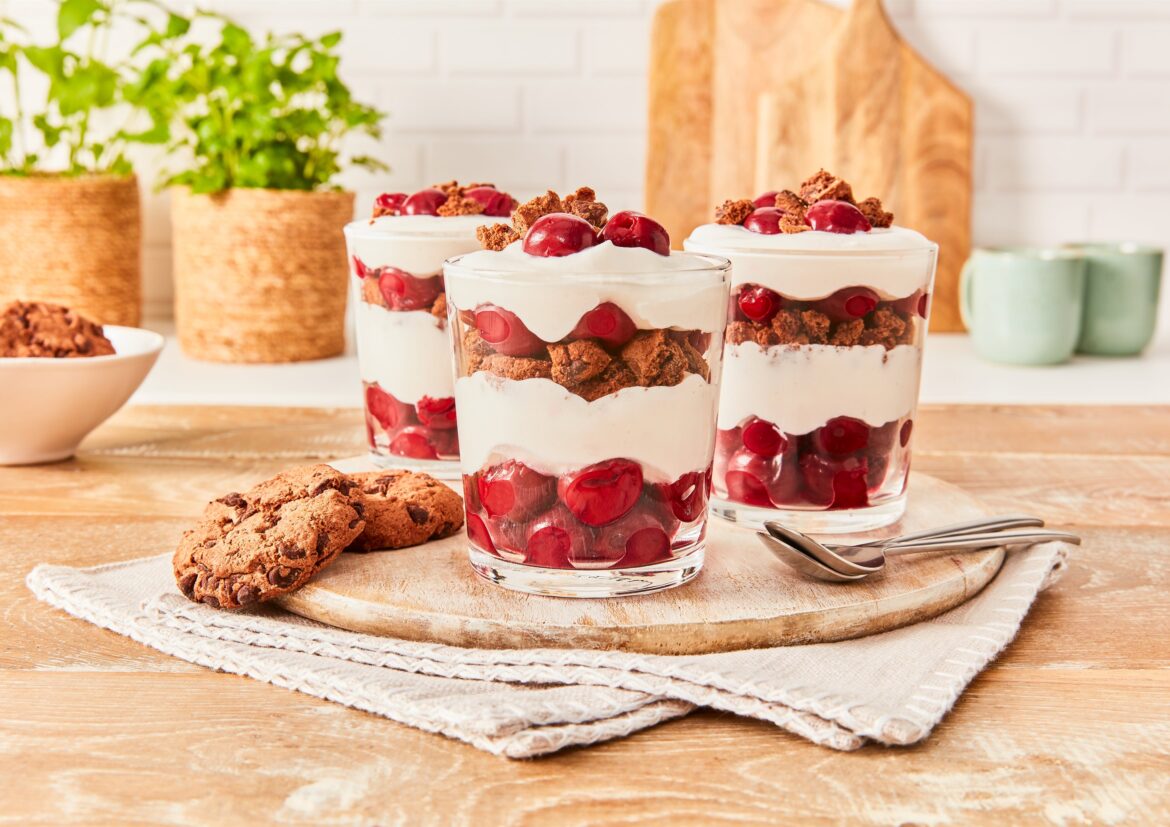 Veganes Schichtdessert