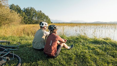 Zwischen Schotter, See und Steigung