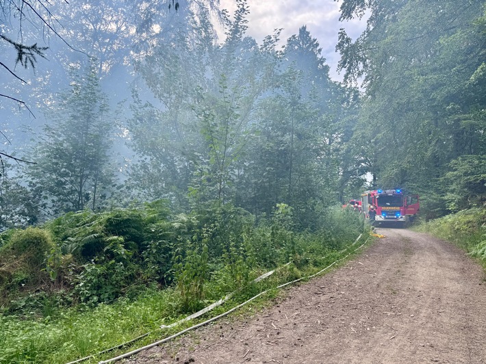 Hagen Hohenlimburg: Vegetationsbrand in Waldgebiet Ortsteil Hagen – Hohenlimburg