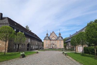 Märkischer Kris: Wasserschloss Neuenhof und Stilleking – Eine Wanderung durch die Kulturgeschichte
