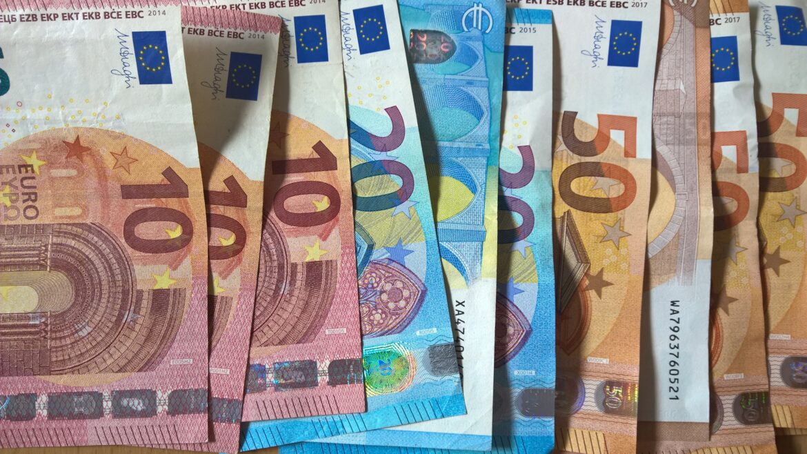 Erstes Urteil gegen Betrügerbande größtenteils rechtskräftig, weitere Anklage erhoben – 2608021