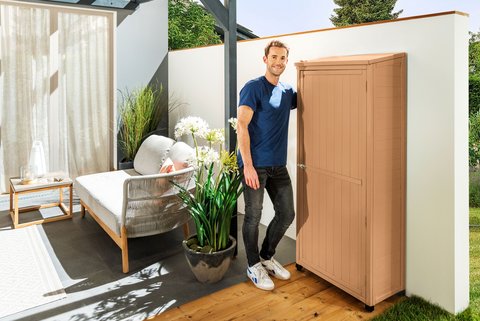 Im Garten: Farbe trifft Schutz