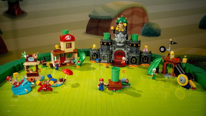 Die LEGO Gruppe präsentiert die neue LEGO® Super Mario(TM) Reihe, inklusive mit Spannung erwarteten LEGO Minifiguren