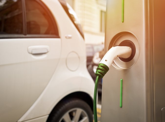 Einfacher laden, einfacher umsteigen: Nordrhein-Westfalen baut Förderung für neue E-Ladeinfrastruktur aus