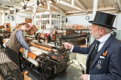 Bocholt: Küche, Kohle und Kontor – Zeitreise ins Jahr 1900 / Gespielte Geschichte im LWL-Museum Textilwerk