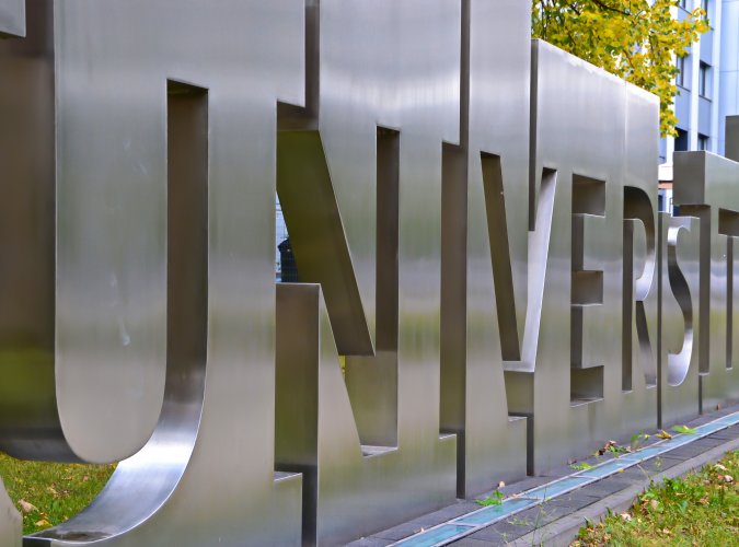 Nordrhein-Westfalen bundesweit an der Spitze: Köln und der Verbund Bochum/Dortmund werden Exzellenzuniversitäten